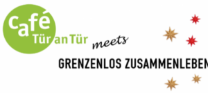 Logo des Projekts ‚Café Tür an Tür meets – Grenzenlos zusammenleben‘. Das Logo besteht aus einem grünen Kreis mit der Aufschrift ‚Café Tür an Tür‘, dem Schriftzug ‚meets‘ sowie dem Slogan ‚Grenzenlos zusammenleben‘. Farbige Sternsymbole ergänzen das Design.
